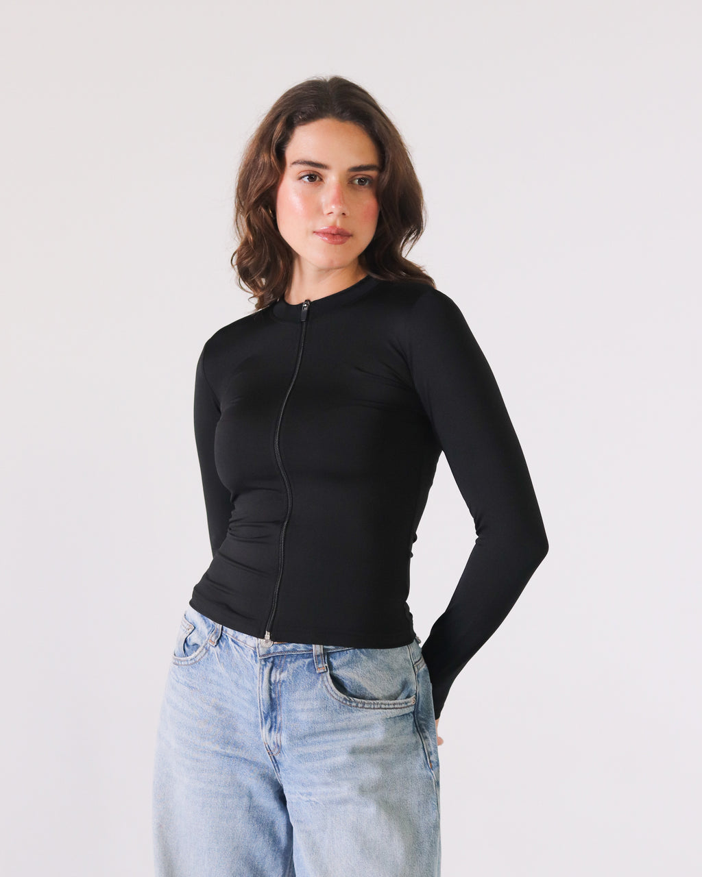 HIGH NECK ZIPPER LONG SLEEVE