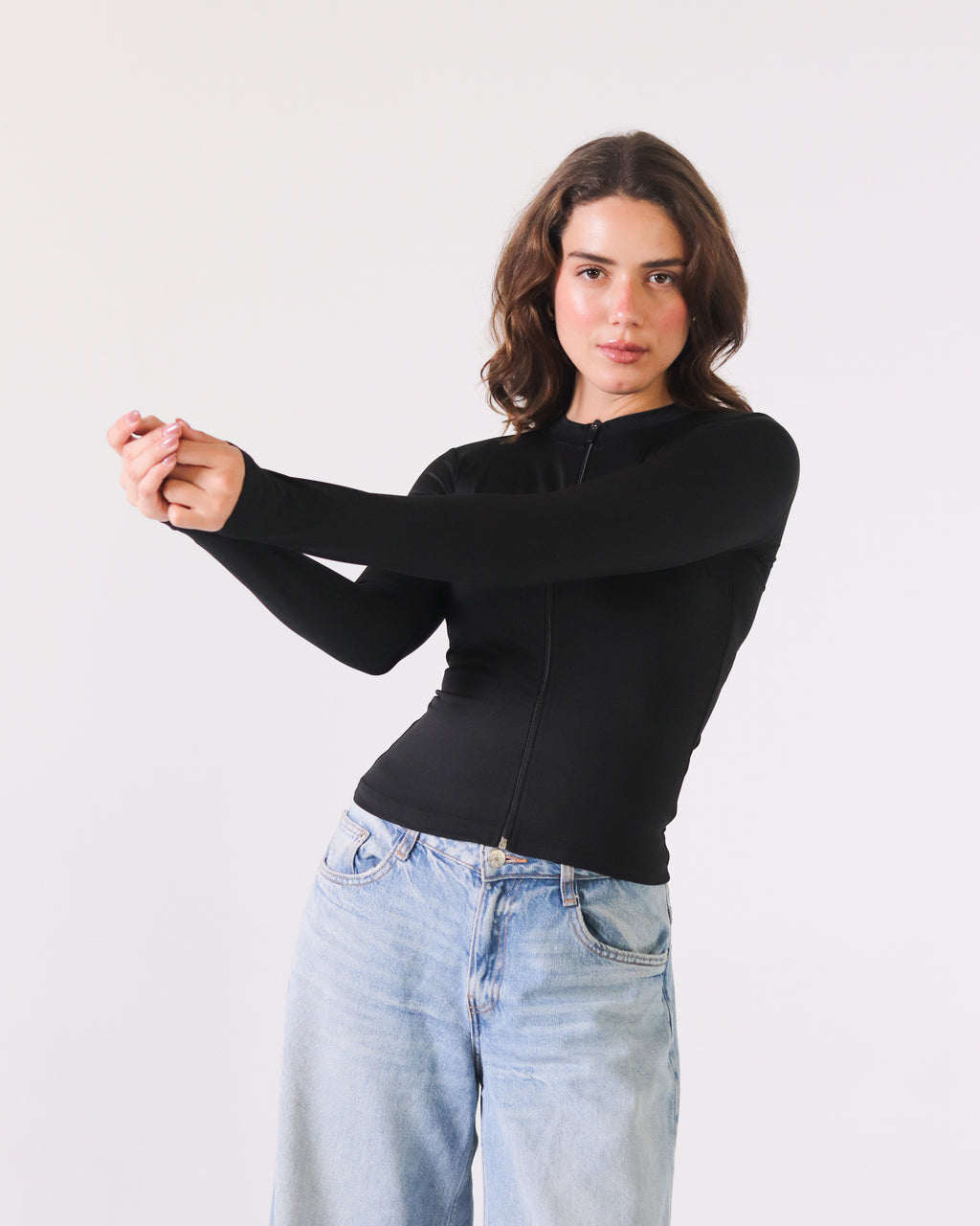 HIGH NECK ZIPPER LONG SLEEVE
