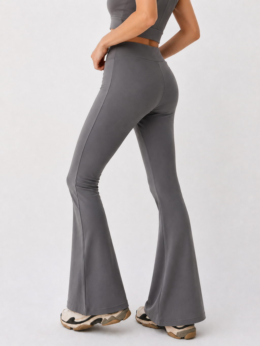 Core Flared Pants