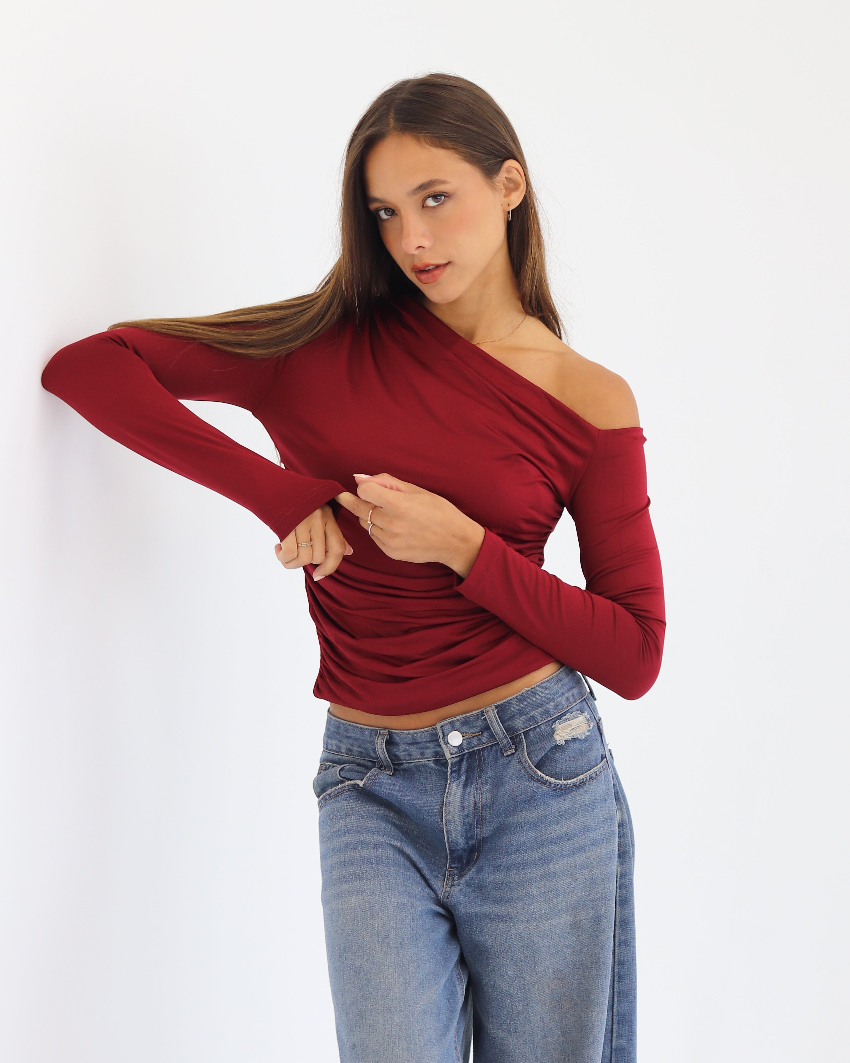 OFF SHOULDER LONG SLEEVE
