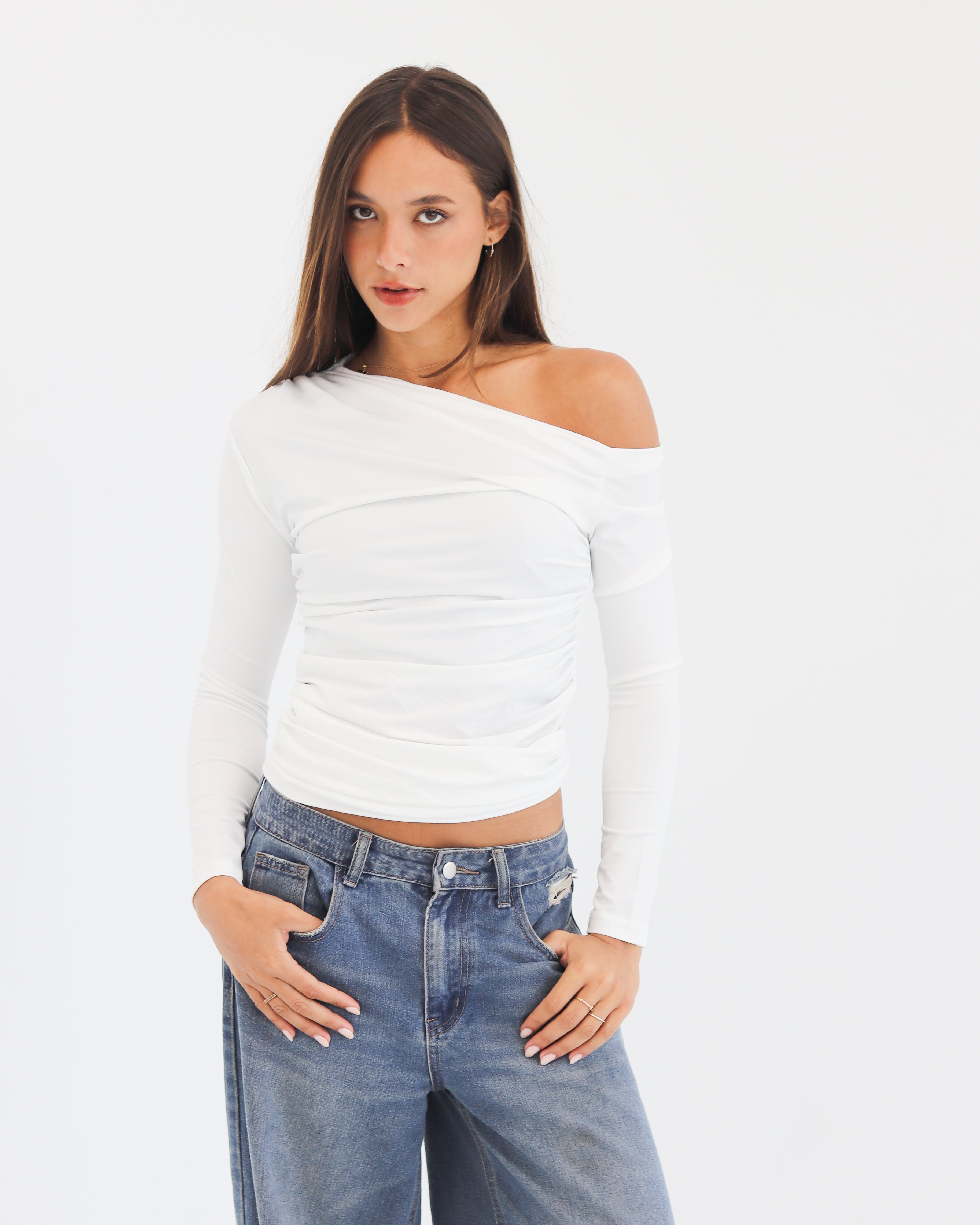 OFF SHOULDER LONG SLEEVE
