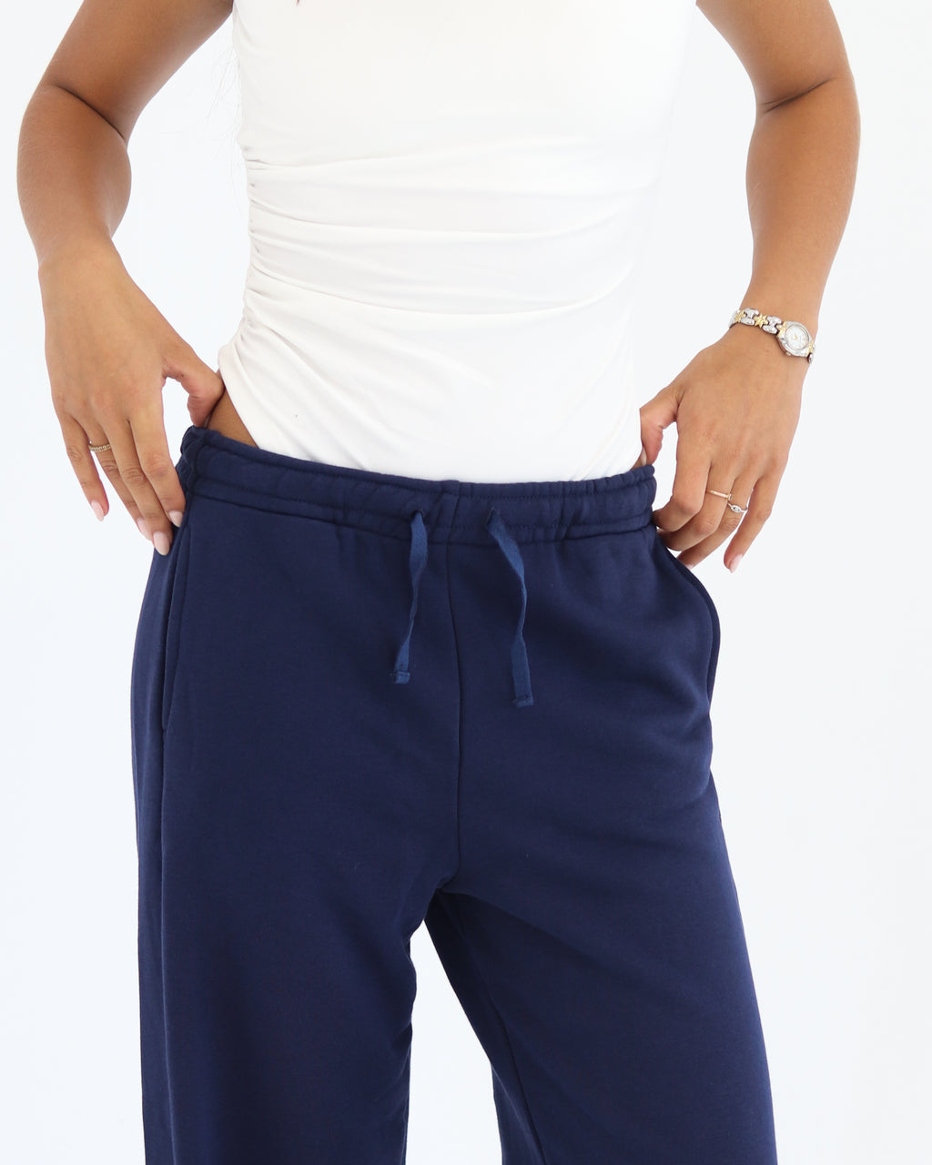 STRAIGHT LEG PANTS