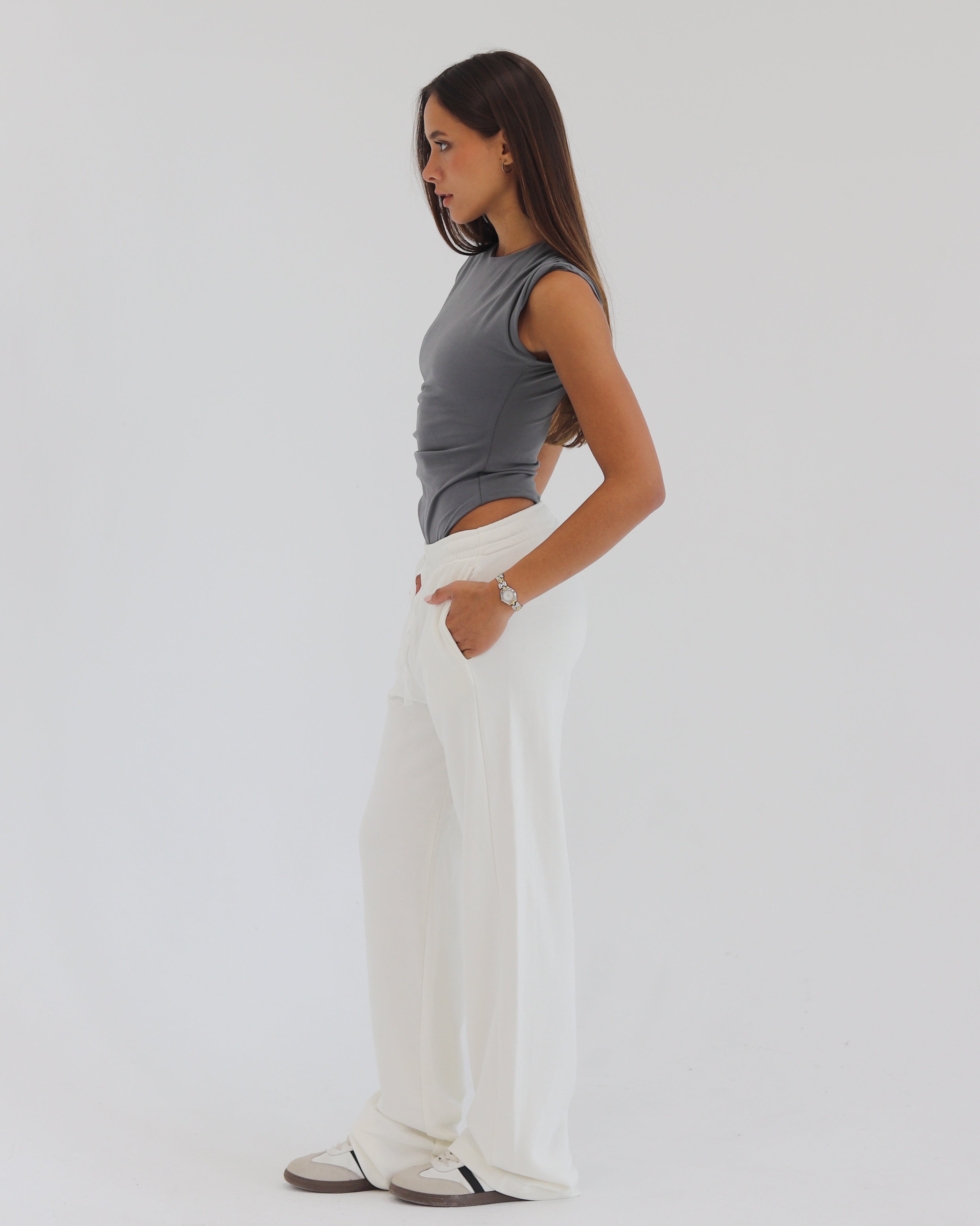 STRAIGHT LEG PANTS