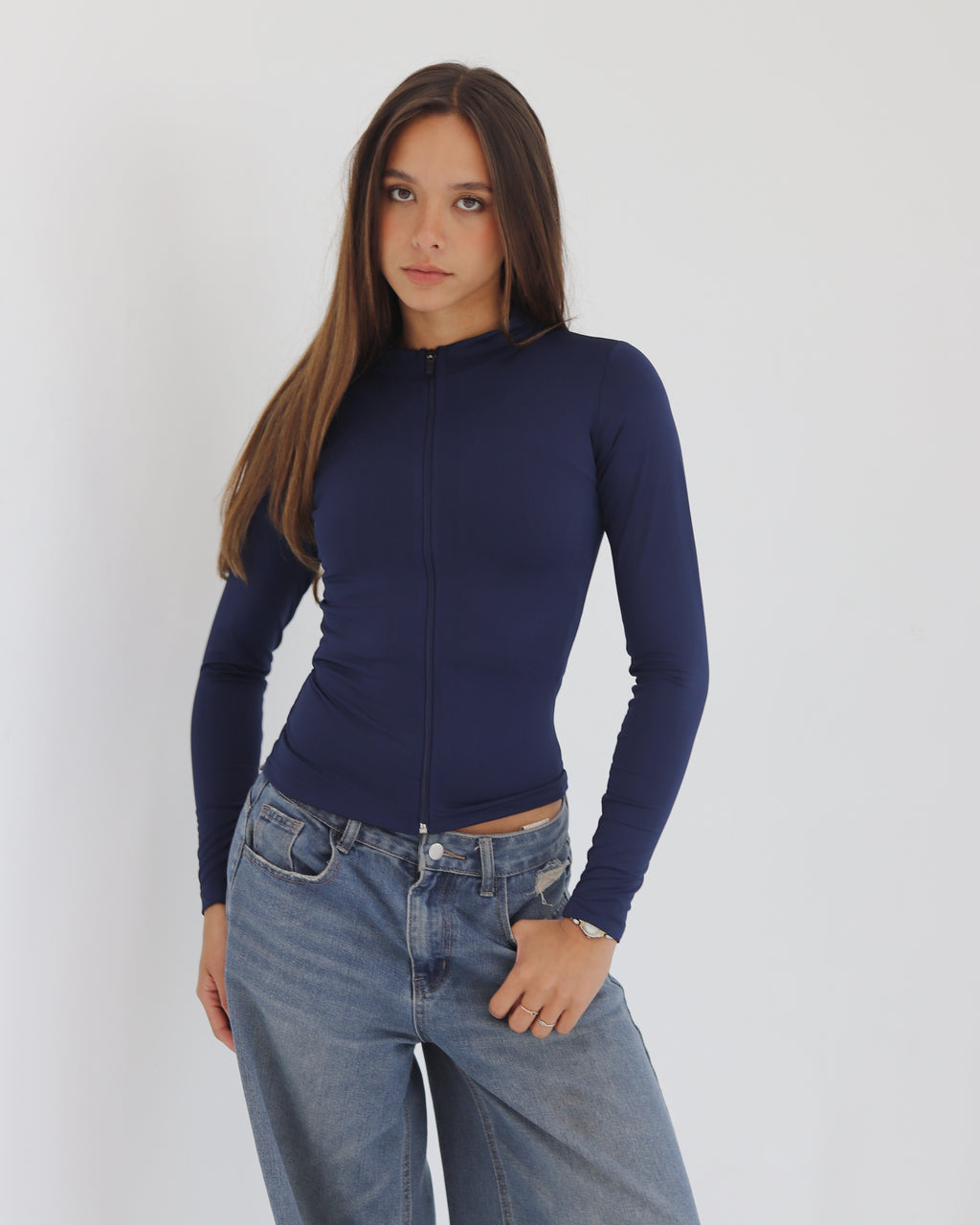 HIGH NECK ZIPPER LONG SLEEVE