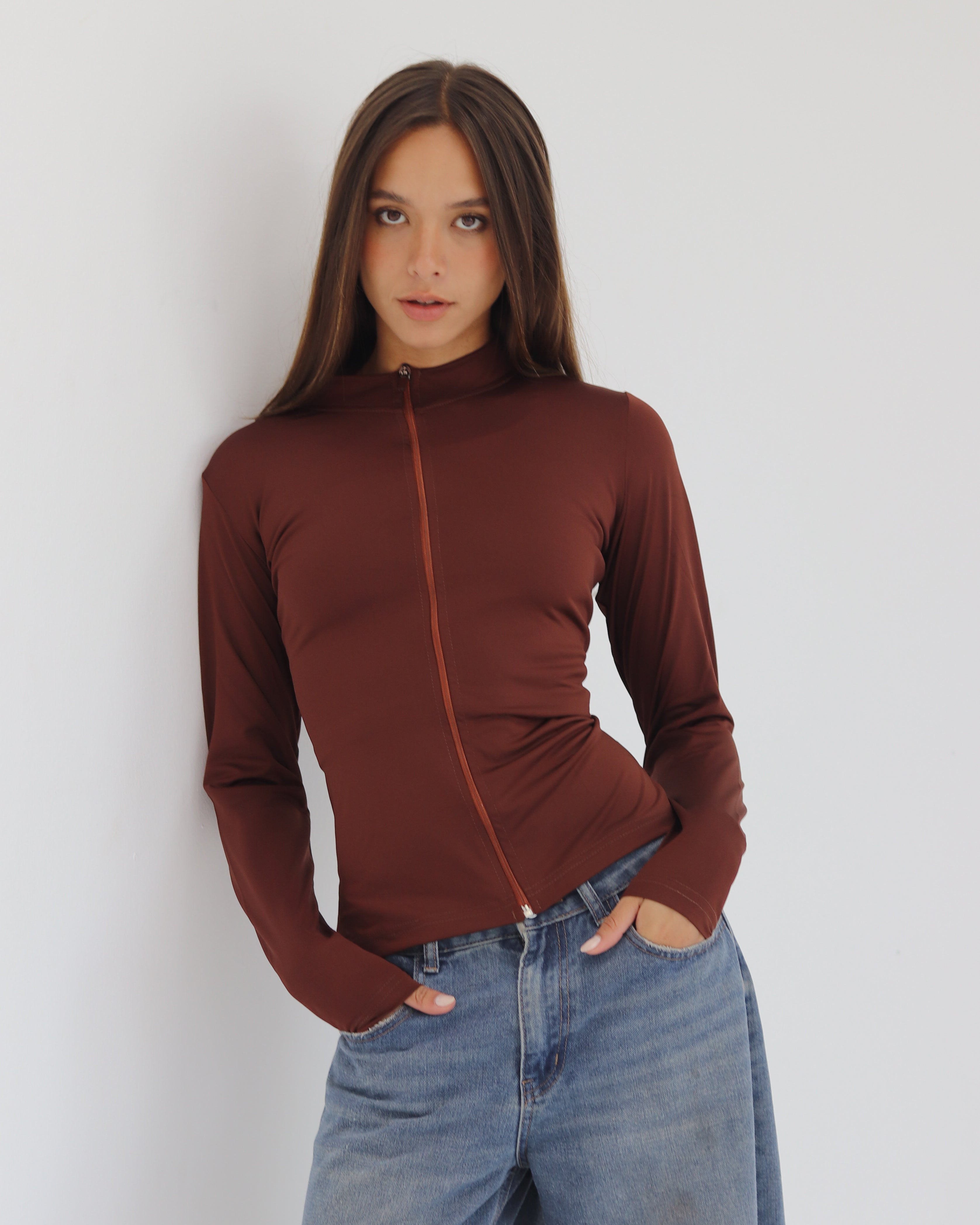 HIGH NECK ZIPPER LONG SLEEVE