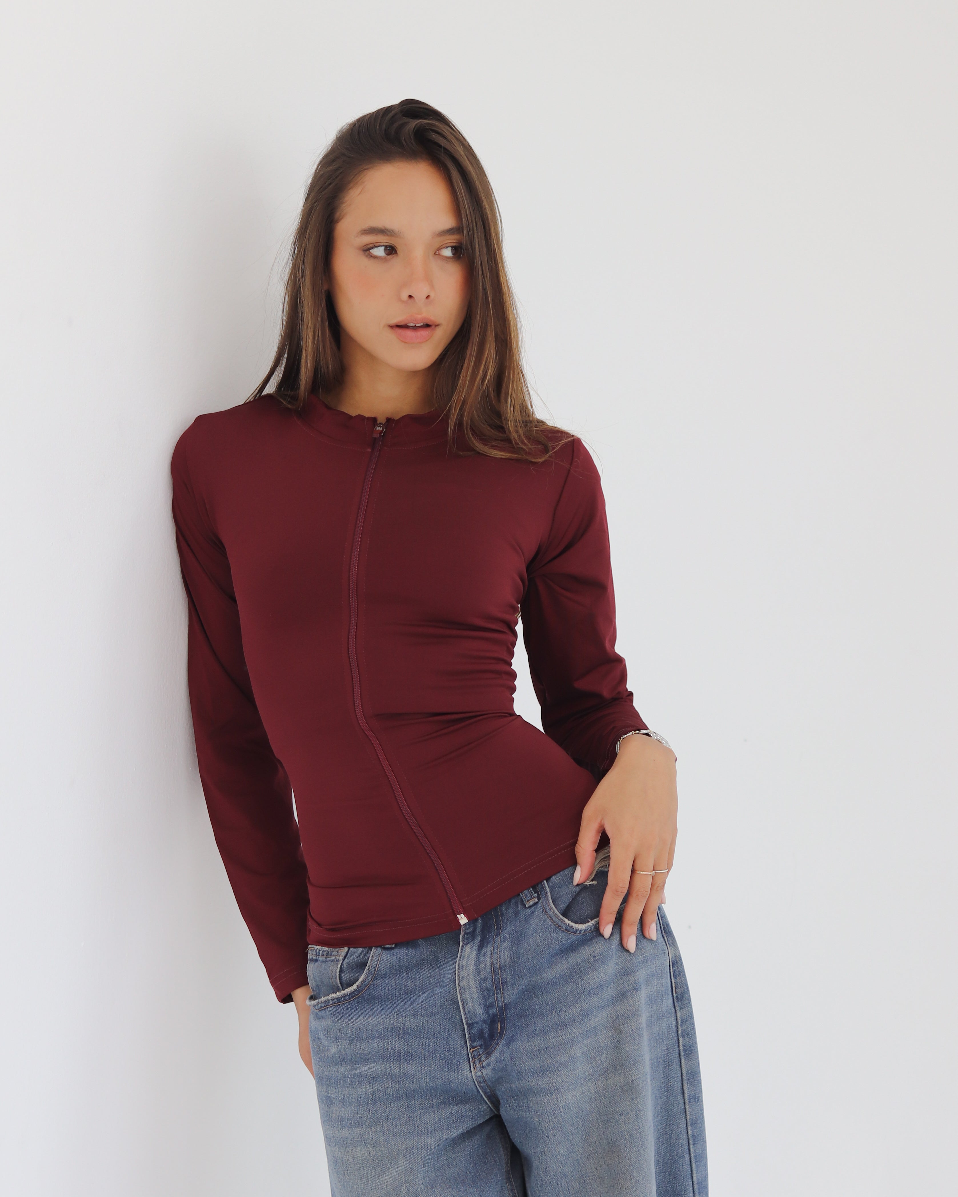HIGH NECK ZIPPER LONG SLEEVE
