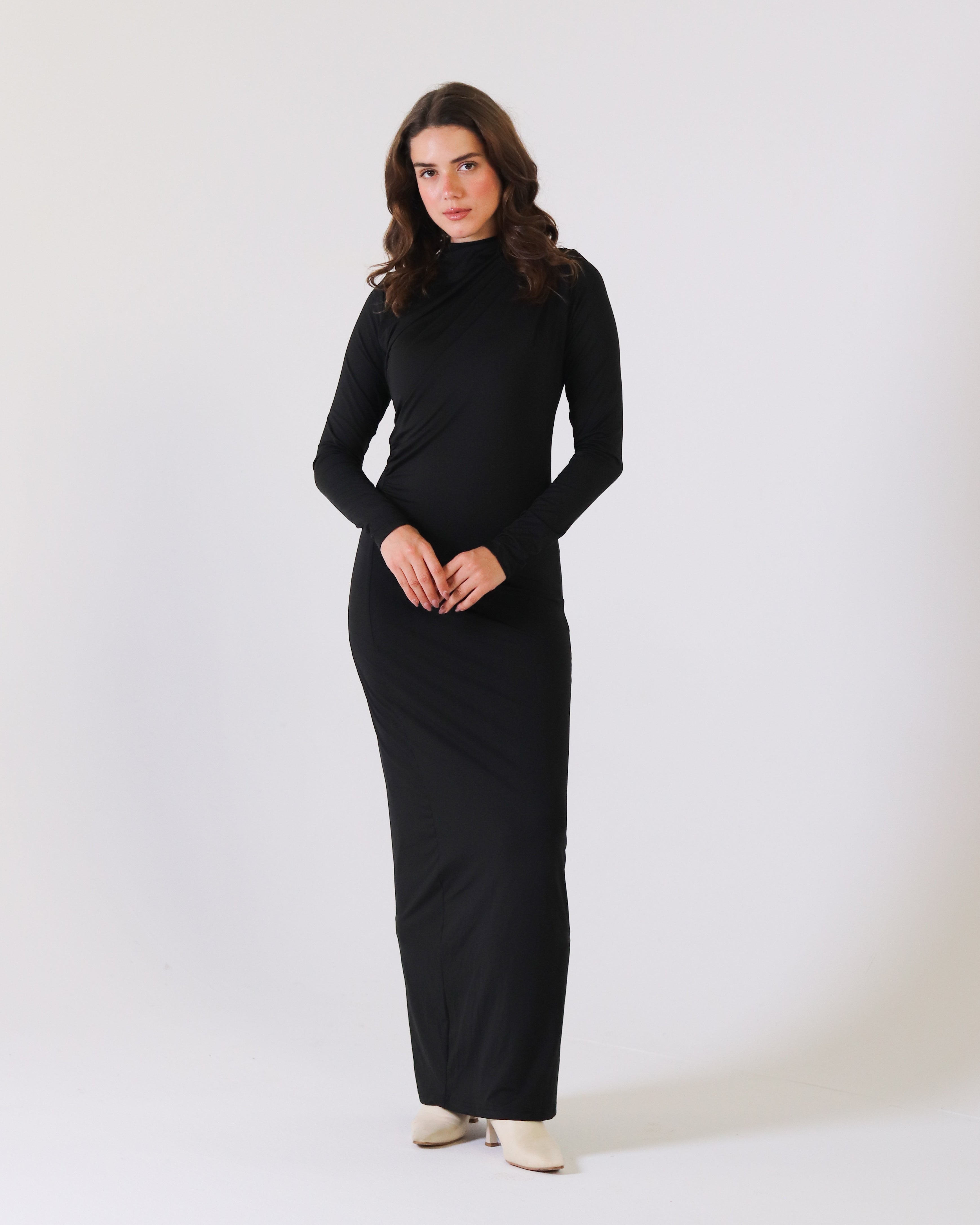 ROUND NECK LONG SLEEVE DRESS