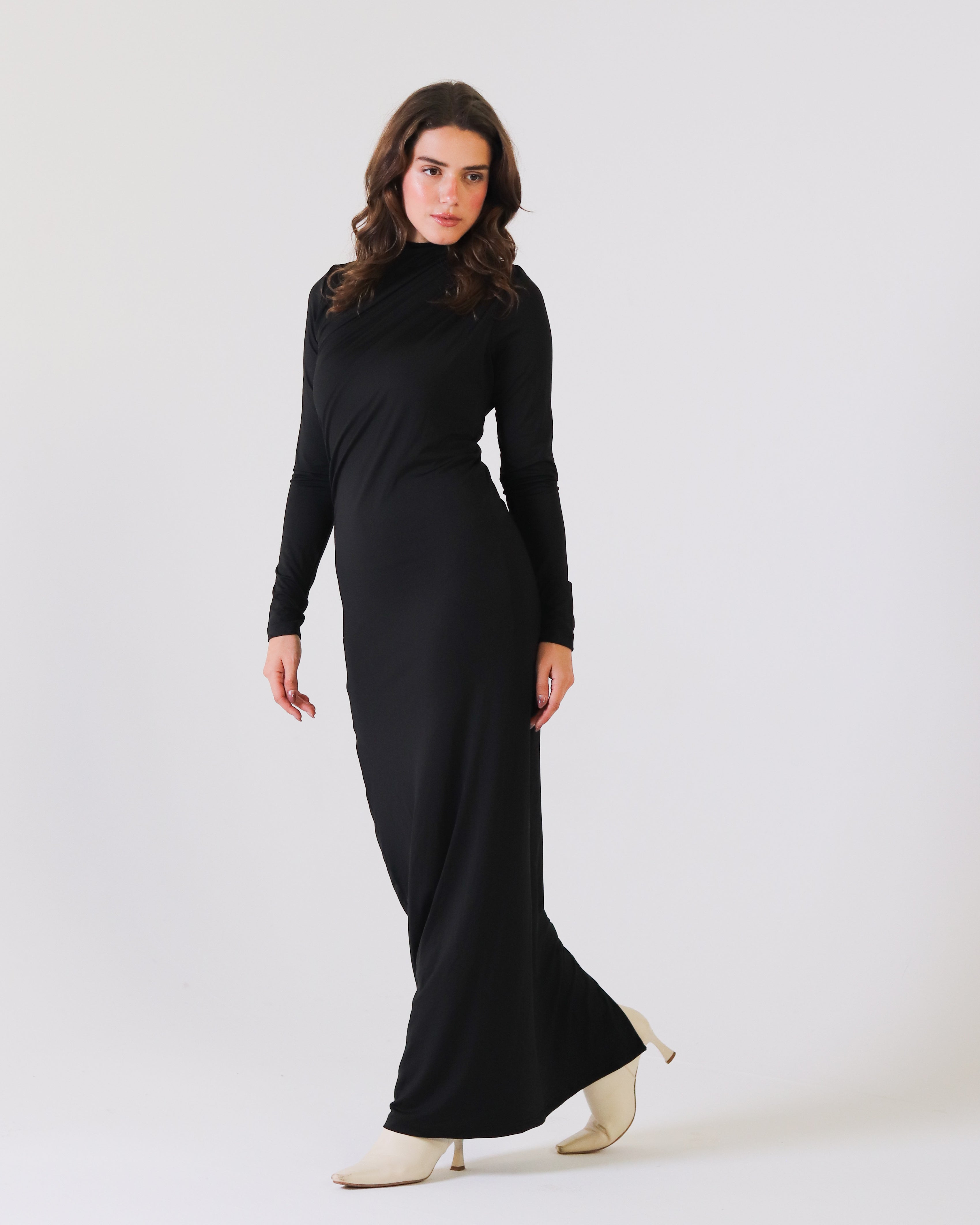 ROUND NECK LONG SLEEVE DRESS