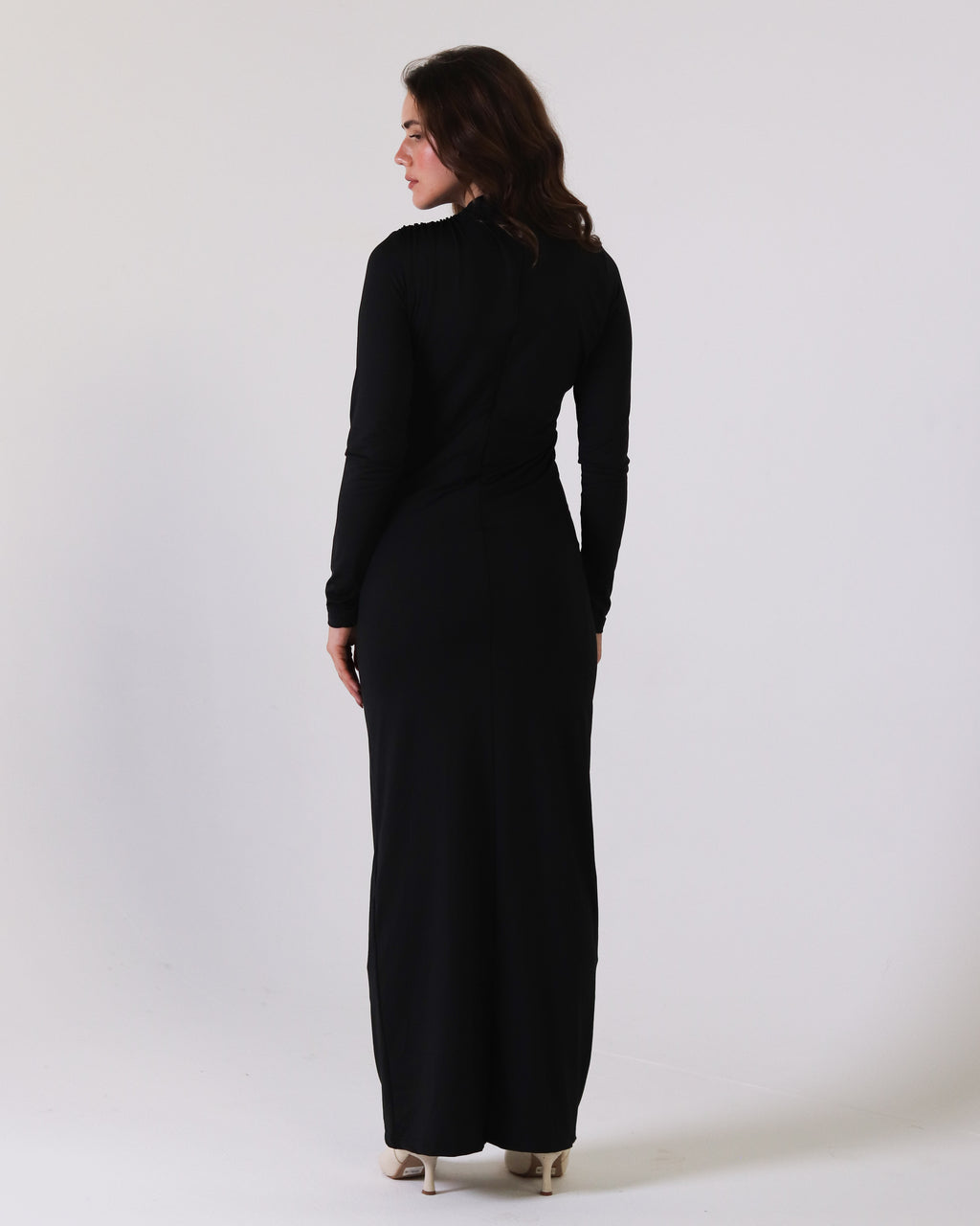 ROUND NECK LONG SLEEVE DRESS